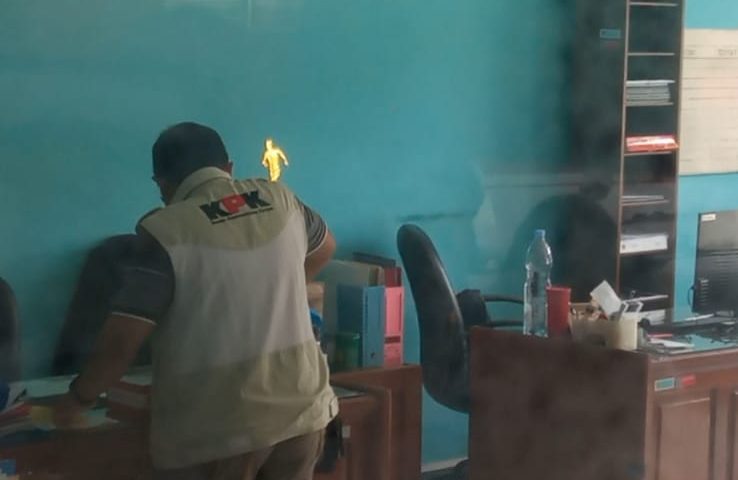 KPK Geledah Kantor Dinas Pemadam Kebakaran Semarang