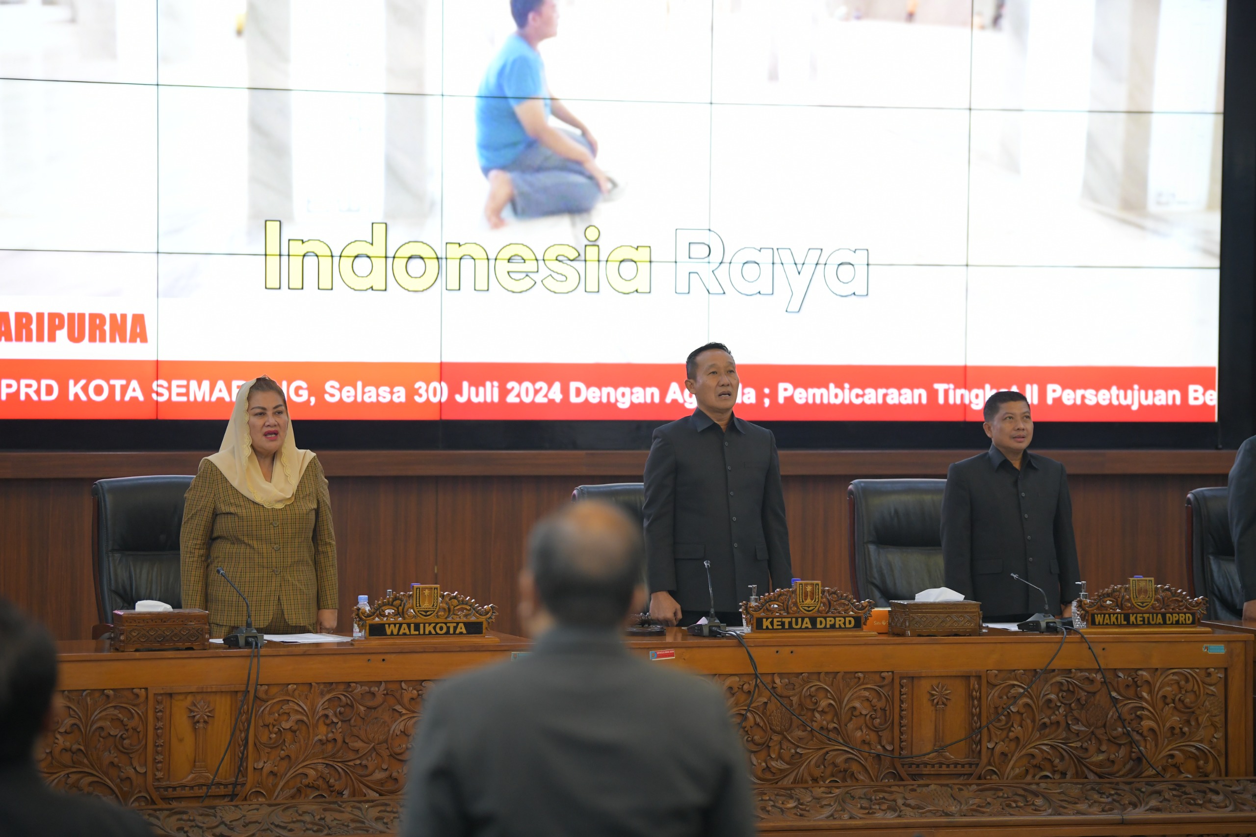 Dewan Tetapkan Raperda Perubahan APBD 2024 Menjadi Perda