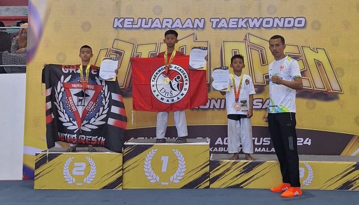 DnS Academy Bawa Nama Baik Semarang di Taekwondo Jatim Open Piala Koni Pusat