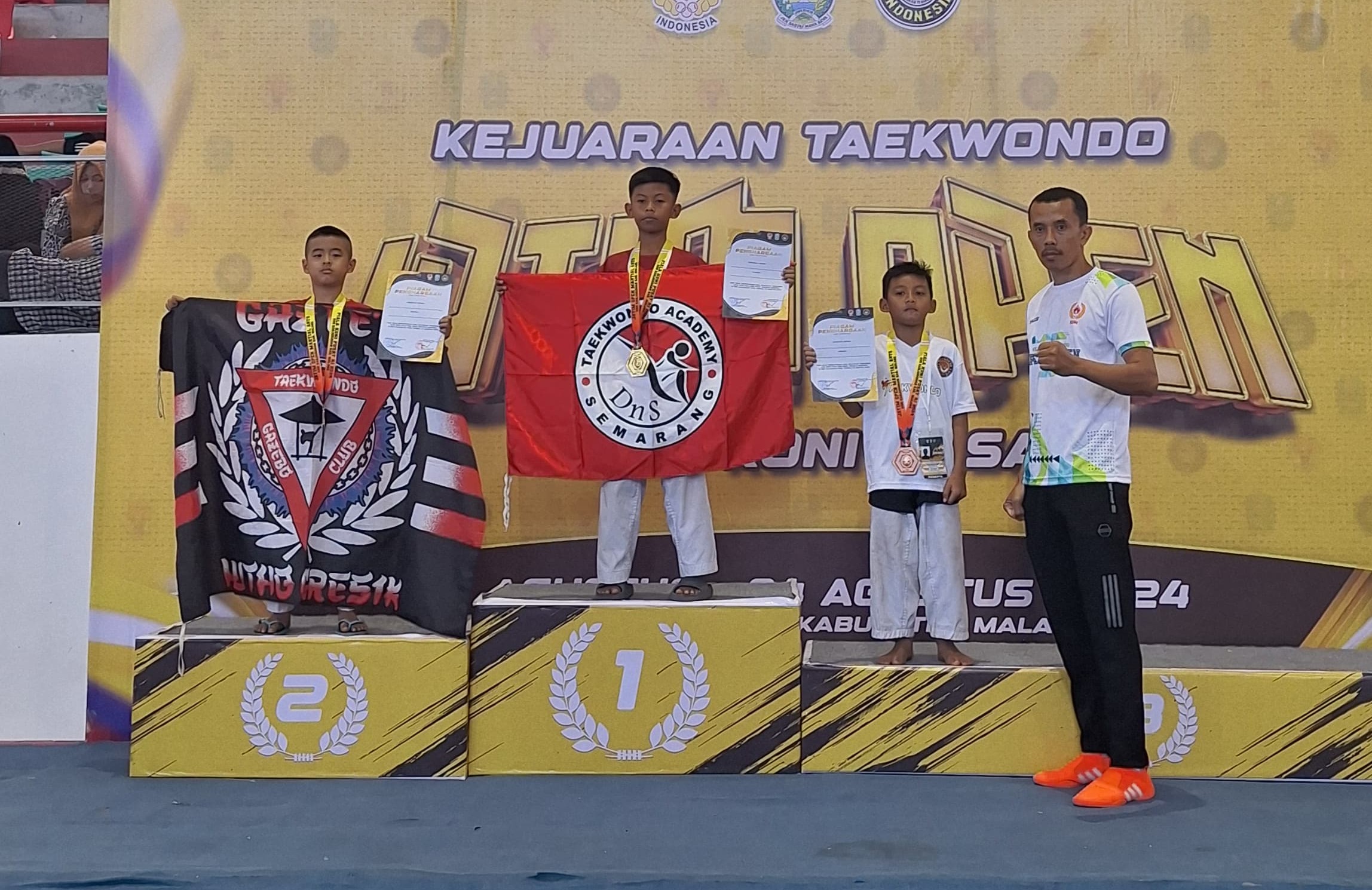 DnS Academy Bawa Nama Baik Semarang di Taekwondo Jatim Open Piala Koni Pusat