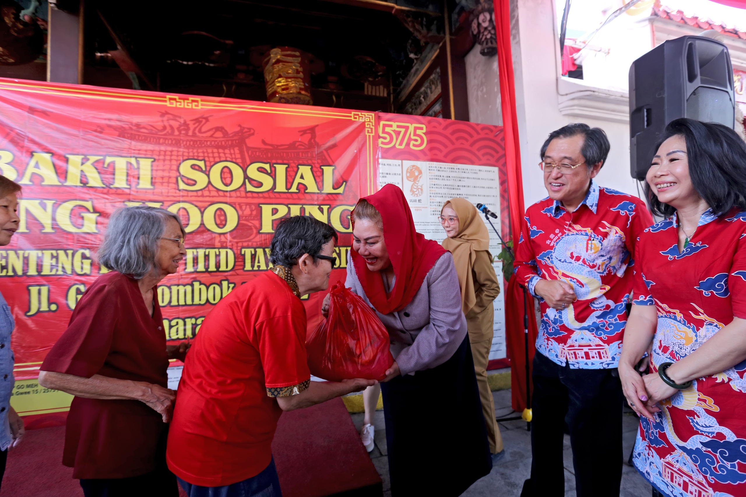 Mbak Ita Apresiasi Bakti Sosial Klenteng Tay Kak Sie dalam Perayaan King Hoo Ping 2024