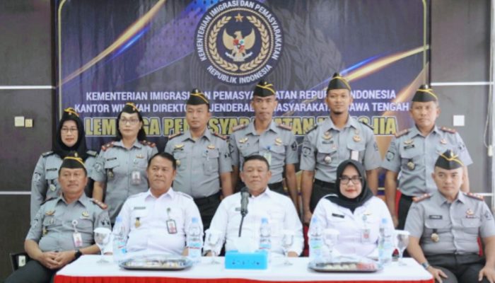 Kanwil Ditjenpas Jateng Teken Pencanangan Pakta Integritas dan Perjanjian Kinerja
