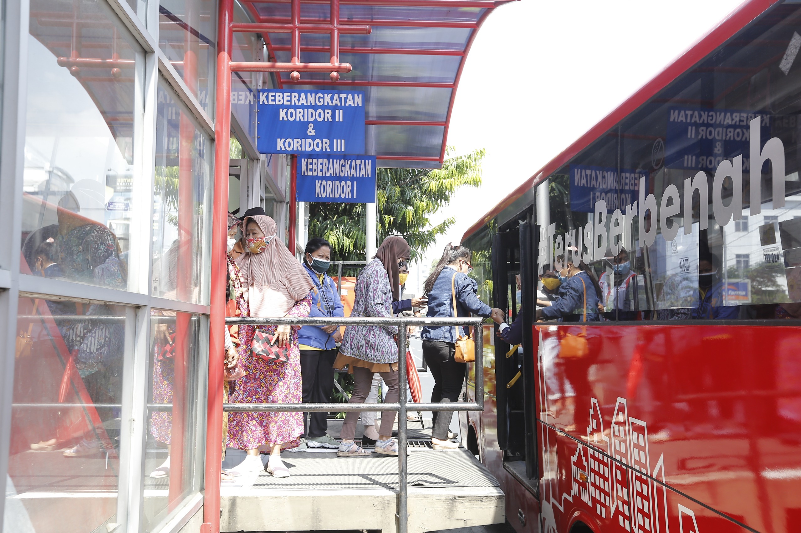 Semarang Inklusif : BRT Semarang Terus Perkuat Layanan Disabilitas