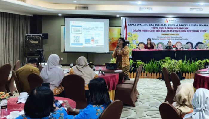 Di Hari Kartini, Bawaslu Kota Semarang Sosialisasikan JDIH Kepada Kaum Perempuan