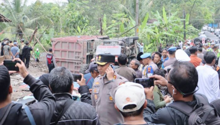 Gara-Gara Truk Oleng, Kecelakaan di Purworejo 11 Orang Meninggal Dunia