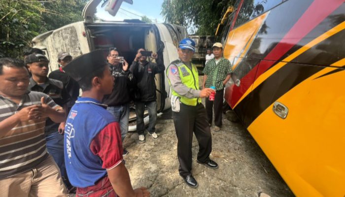 Kecelakaan Dua Bus di Kaliangkrik, Polresta Magelang Lakukan Penyelidikan