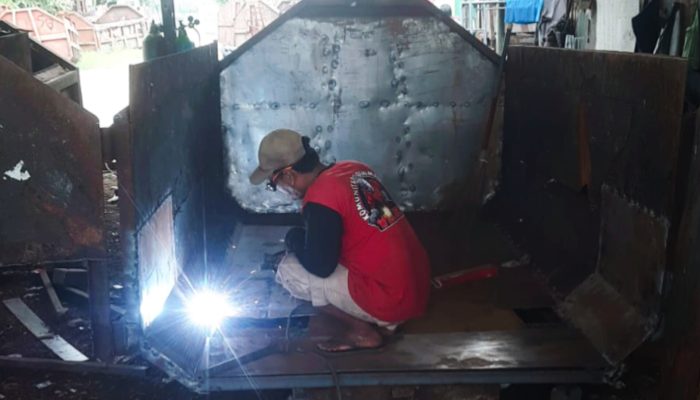 Pemerintah Kota Semarang Berhasil Selesaikan Perbaikan Kontainer Truk Sampah
