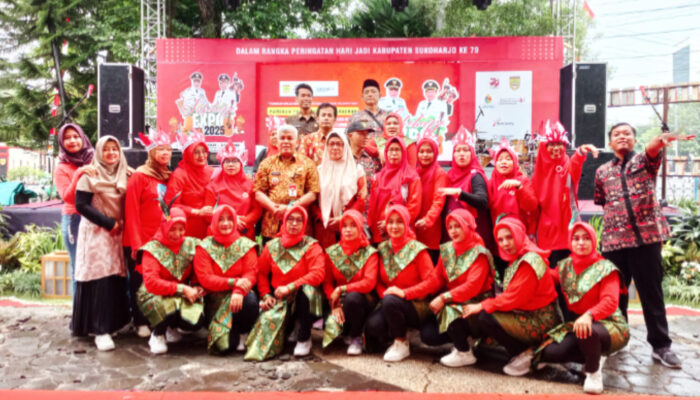 Kecamatan Nguter Raih Juara II Yel-Yel di Ajang Lomba Menyanyi Lagu Jawa dan Yel-Yel Sukoharjo Expo 2025