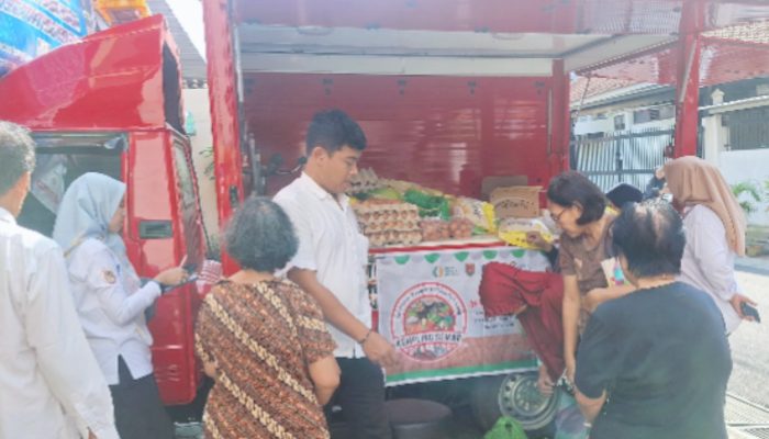 Lewat Program Wali Kota Semarang “Kempling Semar” Warga Bisa Dapat Beras dan Sayur Dengan Harga Terjangkau