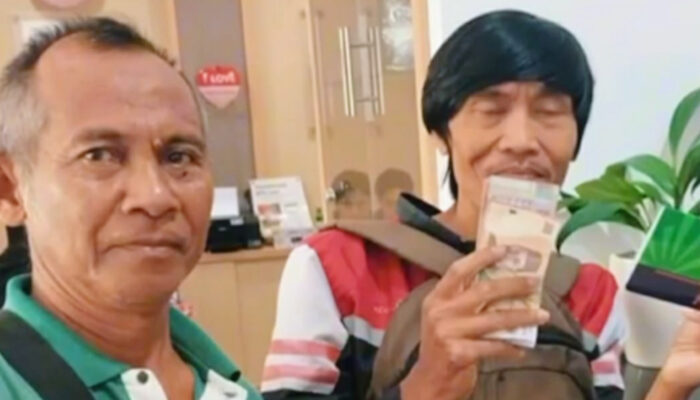 Berkat Pendampingan dan Bantuan Pihak Kelurahan, Syaroni Tak Kesulitan Cairkan Bantuan Operasional 25 Juta per RT per Tahun