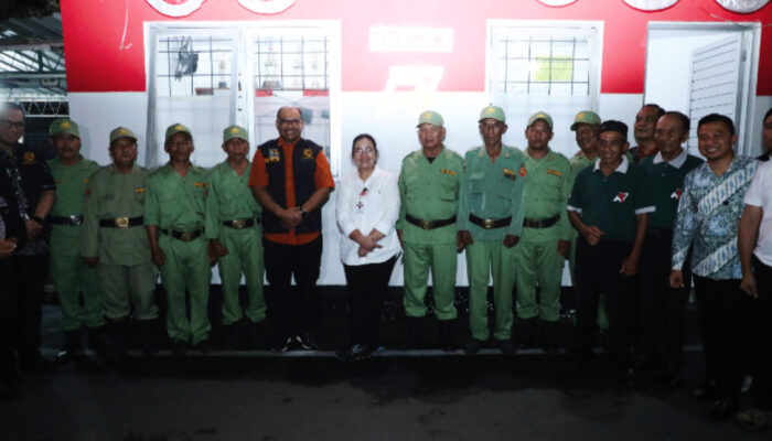 Berjalan Konsisten, Kemendagri Apresiasi Siskamling di Kota Semarang