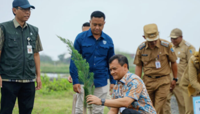 Tahan Penurunan Muka Tanah, Gubernur Jawa Tengah Minta Optimalkan Sistem Penyediaan Air Minum