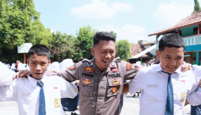 Polres Grobogan Berikan Trauma Healing pada Pelajar SMP Negeri 1 Geyer Pasca Dugaan Kasus Bullying