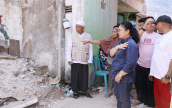 Tinjau Korban Rumah Roboh, Agustina Wilujeng Pastikan Pendidikan Anak Terjamin