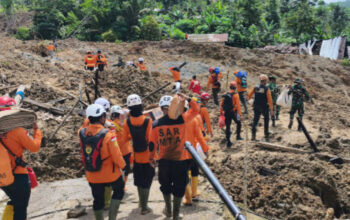 Update Perkembangan Operasi SAR Bencana Tanah Longsor di Desa Pandanarum Banjarnegara, Korban Hilang Saat Ini 26 Warga