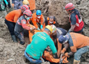 Kerahkan Total 18 Alat Berat untuk Mencari Warga yang Hilang Akibat Tanah Longsor di Banjarnegara, Korban Satu Persatu Akhirnya Berhasil Ditemukan oleh Tim SAR Gabungan