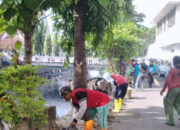 Pemerintah Kota Melalui DPU Semarang Lakukan Resik-resik Kali Sebagai Upaya Antisipasi Musim Hujan