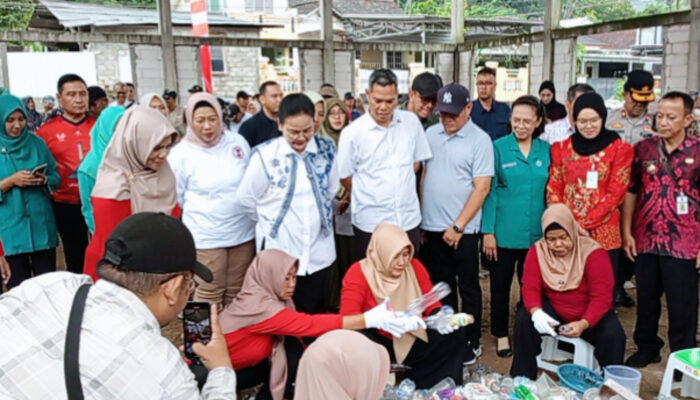 Wali Kota Semarang Dorong Bank Sampah Jadi Garda Depan Pengendalian Sampah