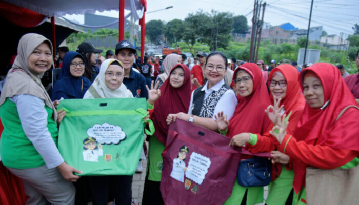 Peringati Hari Peduli Sampah Nasional, Pemkot Semarang dan Elemen Masyarakat Kolaborasi Resik-Resik Kali Jaten