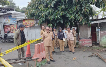 DPU Kota Semarang Gerak Cepat Tangani Jalan Berlubang di Depan Kantor Disdik