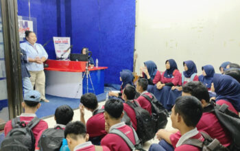 USM Terima Kunjungan Industri 100 Siswa TKJ SMK Texmaco Semarang