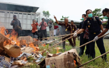 Puluhan Perkara Tindak Pidana, Kejari Semarang Eksekusi Barang Bukti di Rupbasan
