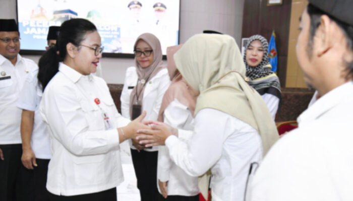 63 Petugas Haji dari Semarang Diberangkatkan, Pemkot Pastikan Pelayanan Tetap Berjalan