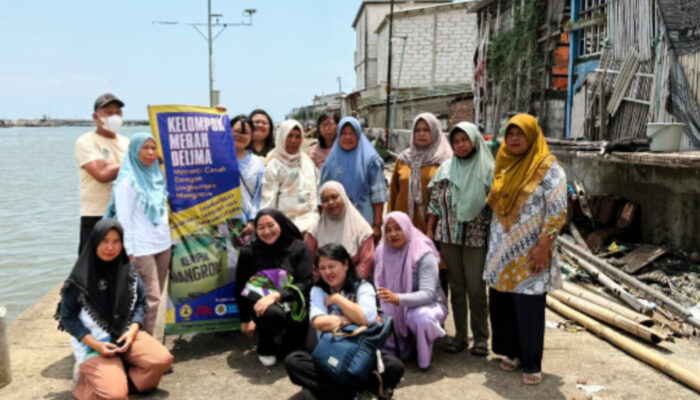 FTIK USM Gelar Pelatihan Digital untuk Perempuan Pesisir Semarang Utara