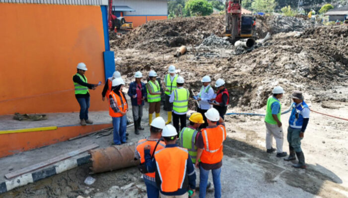 USM Perkuat Keterampilan Pekerja Konstruksi di Proyek Gudang Bulog Demak