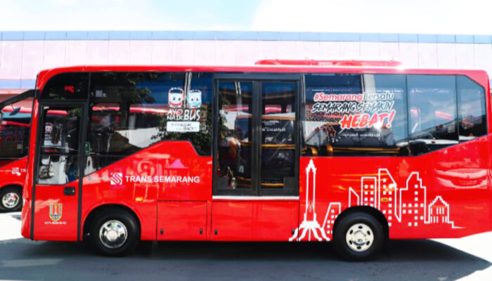 Gaspol Benahi Transportasi, Agustina Wilujeng Lakukan Peremajaan 10 Armada Trans Semarang