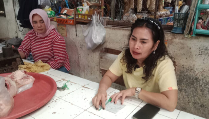 Pedagang Daging Sapi Pasar Raya Salatiga Mogok Jualan Lima Hari, Pasokan Langka dan Harga Melonjak