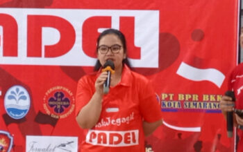 Tak Sekadar Olahraga, Mak Jegagik Padel Salurkan 250 Paket Sembako untuk Yatim Piatu