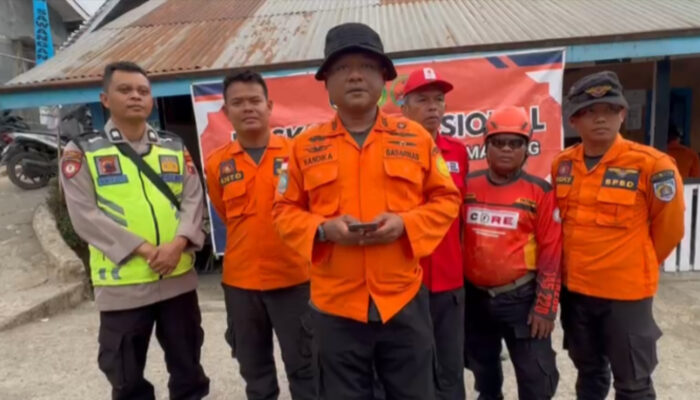 Kepanikan di Bibir Kawah Gunung Slamet, Pendaki 16 Tahun Dilaporkan Terjatuh, Tim SAR Gabungan Lakukan Pencarian