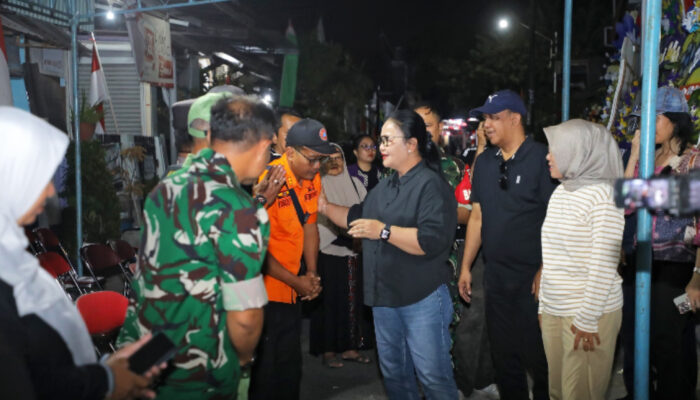Takziah ke Rumah Duka, Wali Kota Semarang Pastikan Keluarga Korban Kebakaran Banyumanik Dapat Pendampingan