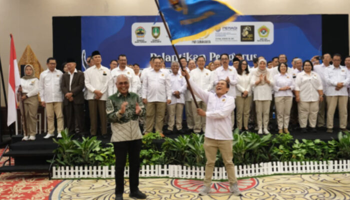 Ketum PWI Pusat Akhmad Munir Lantik Pengurus PWI Surakarta 2026–2031