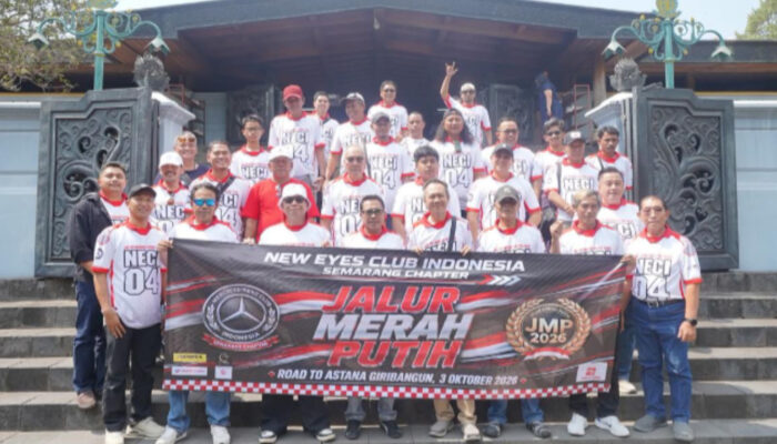 40 Mercedes-Benz Lintas Generasi Jelajahi “Jalur Merah Putih 2026” dari Semarang ke Karanganyar