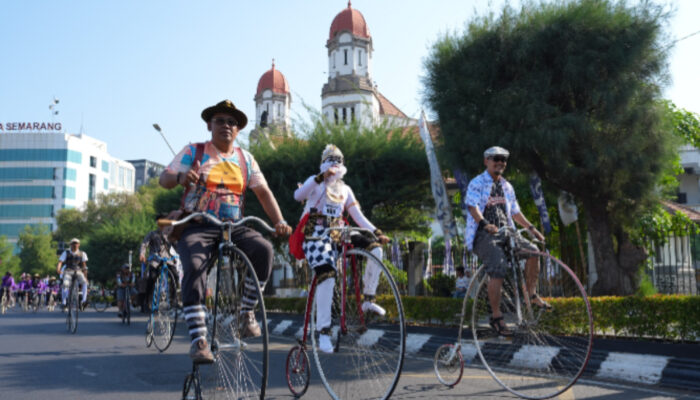 Jambore Onthel Nasional di Semarang, Kayuhan Sepeda Tua Hidupkan Nostalgia dan Ekonomi Warga